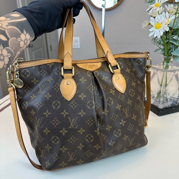 Louis Vuitton Monogram Canvas Palermo PM Tote Shoulder Bag - Picture 4 of 17